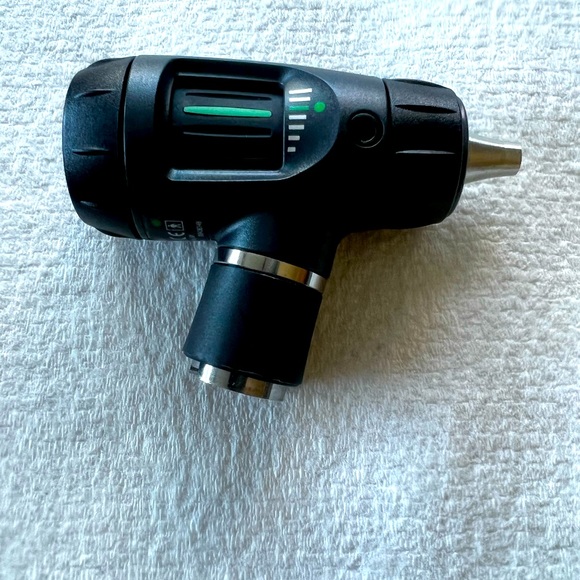 Welch Allyn Diagnostic Set - 97200-MPS - Excellent Condition *Used <5x - Picture 6 of 8